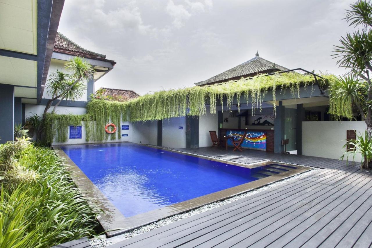 The Yani Hotel Bali Pesanggaran Exteriör bild