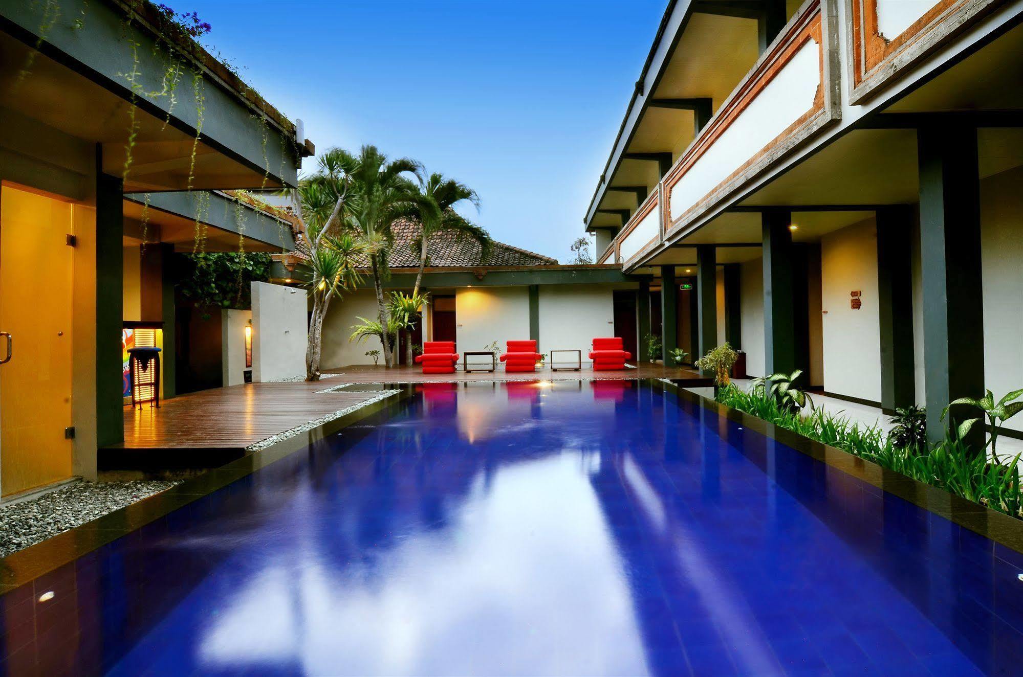 The Yani Hotel Bali Pesanggaran Exteriör bild