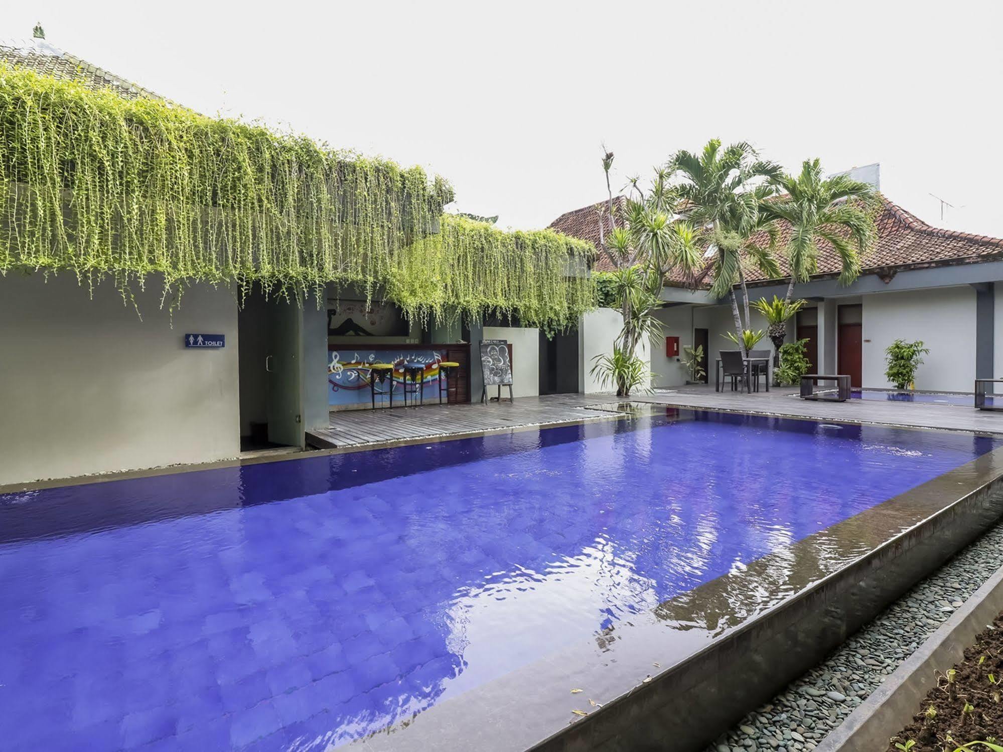 The Yani Hotel Bali Pesanggaran Exteriör bild